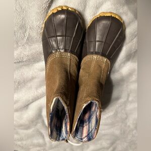 Natural Reflections duck boots women’s size 7, new with tags